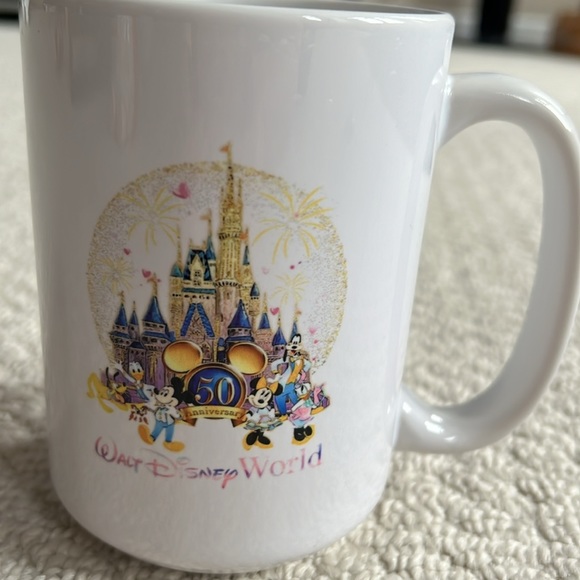 Disney - 50th Anniversary mug - Picture 3 of 6